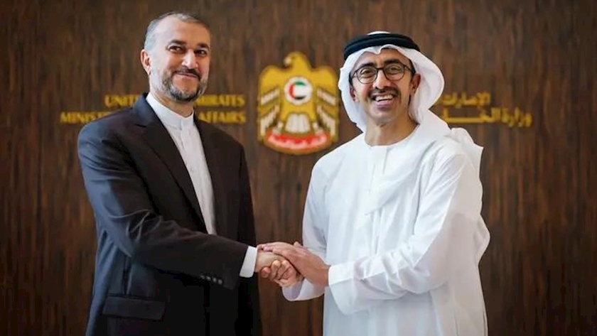 Iranpress: Iran, UAE sign air transport services agreement