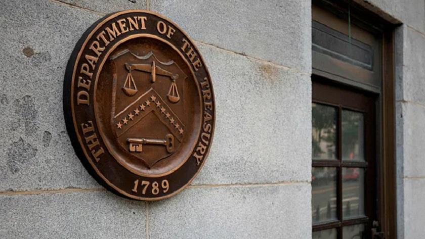 Iranpress: US adopts new sanctions against Russia