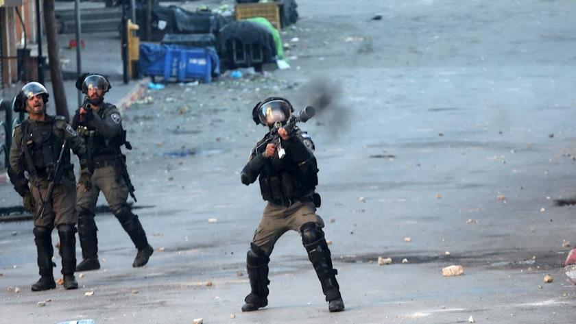 Iranpress: Zionists launch night attack on Nablus
