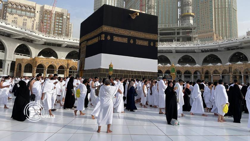 Iranpress: Hajj rituals in IranPress lens