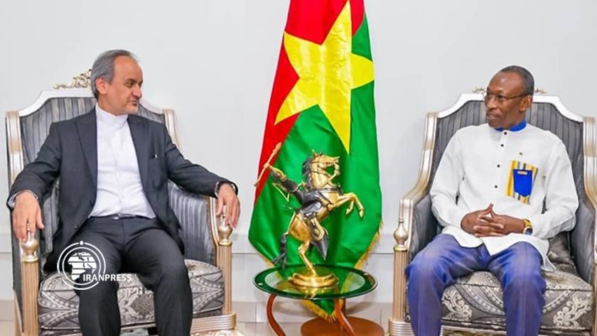 Iranpress: Burkina Faso PM stresses expansion of relations with Iran