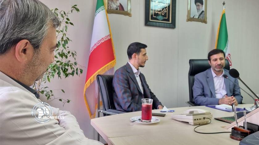 Iranpress: Constitutional Council Official pays visit to Iran Press