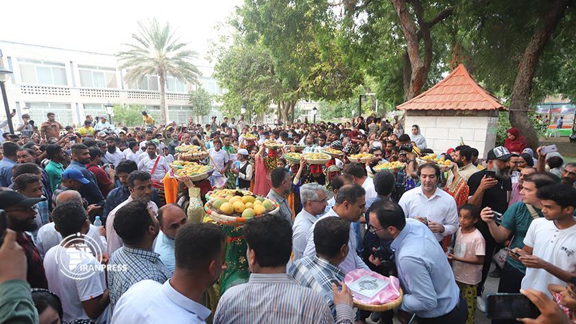 Iranpress: Iran Minab city hosts mango festival