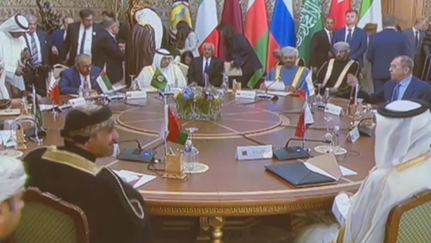 Iranpress: Russia, PGCC start talks in Moscow