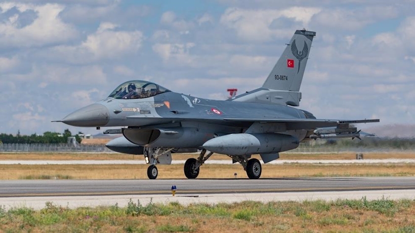 Iranpress: U.S. says to move forward with transfer of F-16 jets to Turkey