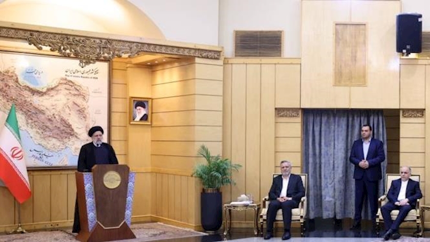 Iranpress: Synergy, human dignity, Iran