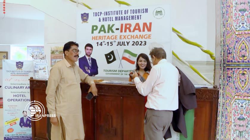 Iranpress: Lahore exhibition; promote cultural ties between Iran, Pakistan