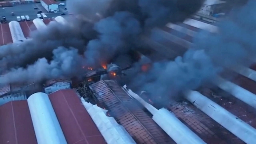Iranpress: Russia attacks Ukraine ports, destroy 60 KT grain