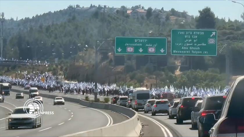 Iranpress: Anti-Netanyahu protests continue from Tel Aviv to occupied Al-Quds
