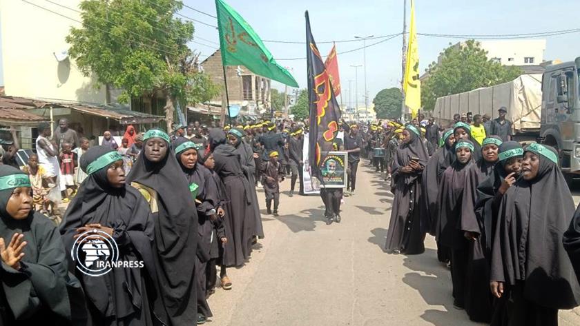Iranpress: Ashura Procession held in Nigeria