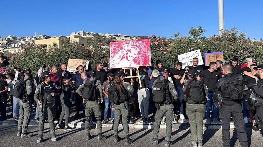 Iranpress: Palestinians in Israel rally against police failure to fight rising crime