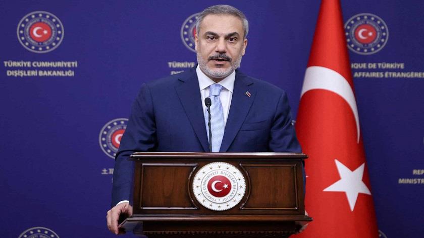 Iranpress: Türkiye urges Denmark to prevent future desecration of Quran