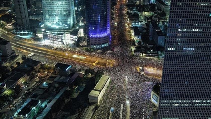 Iranpress: Protests against Netanyahu continue for 30th week in occupied Palestine