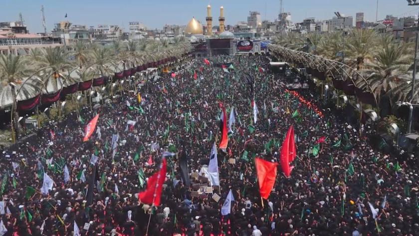 Iranpress: Iraq says 16 M pilgrims visit Karbala in ten days of Muhrram 