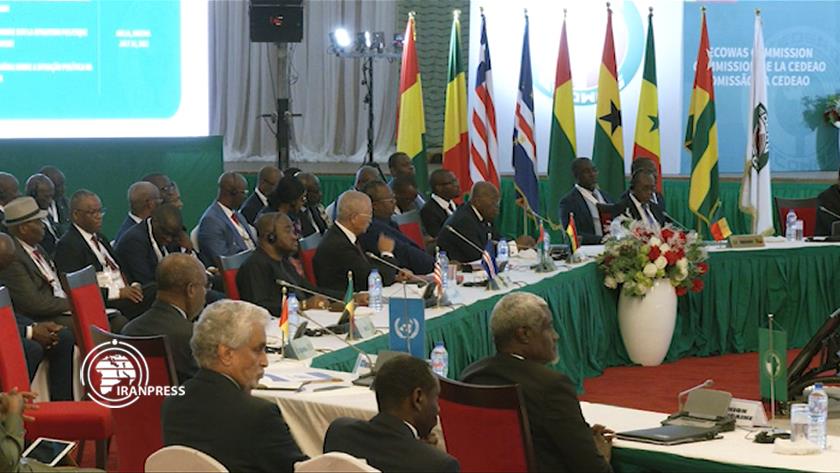 Iranpress: ECOWAS gives ultimatum to restore democracy in Niger