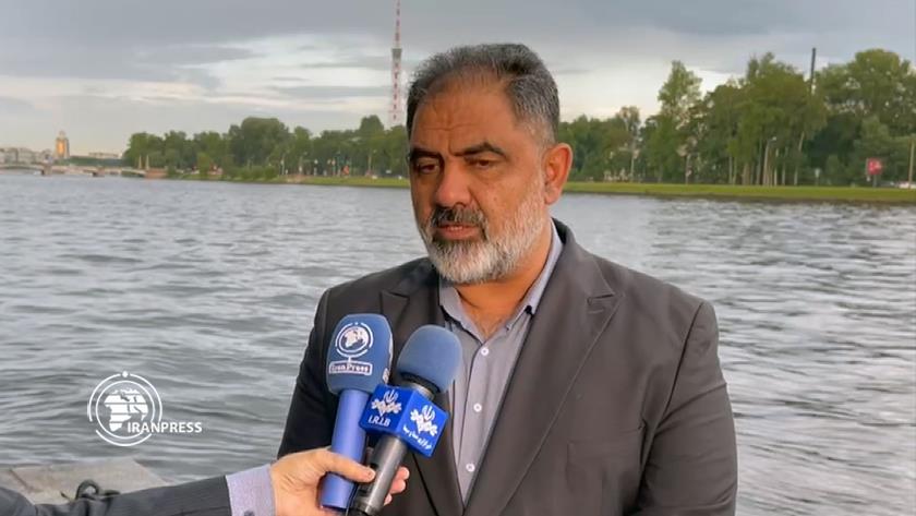 Iranpress: Iranian Navy