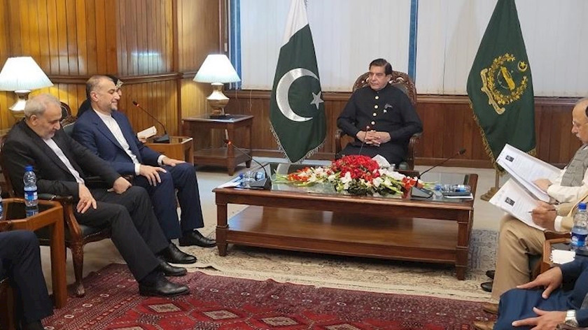 Iranpress: Iran FM meets National Assembly of Pakistan speaker