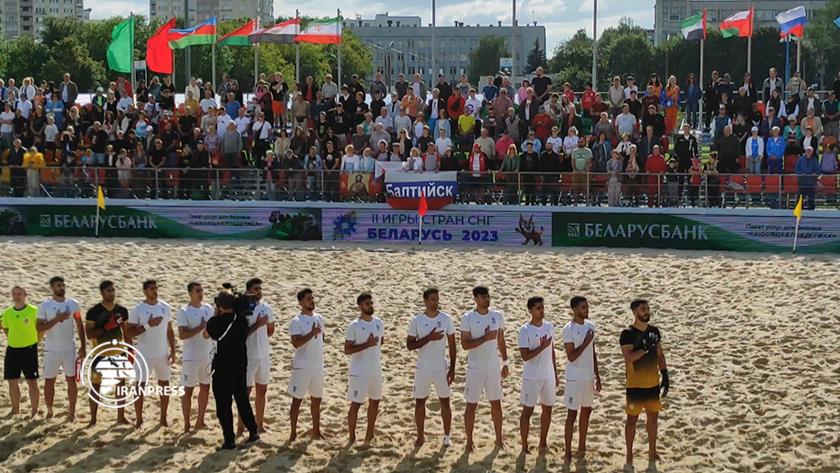 Iranpress: Iran national beach soccer team advances to CIS final