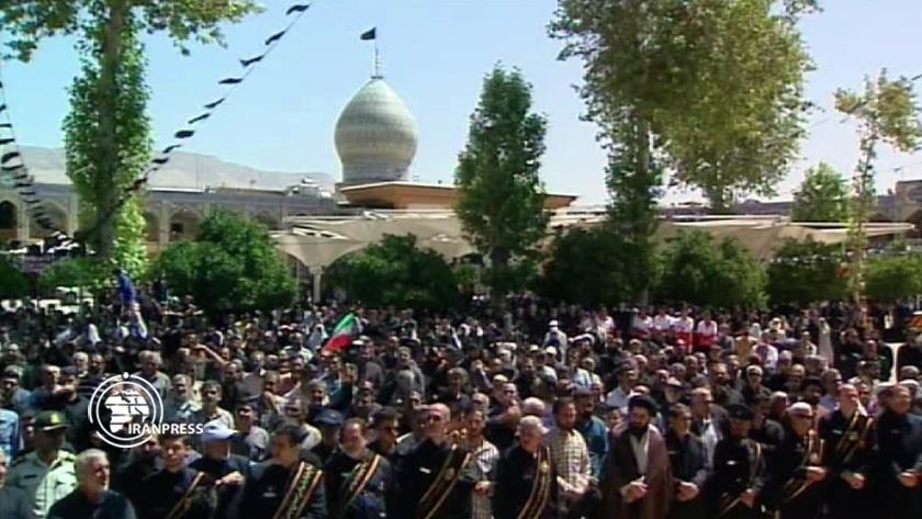 Iranpress: Iranian nation bids fare well to martyrs of Shah Cheragh 