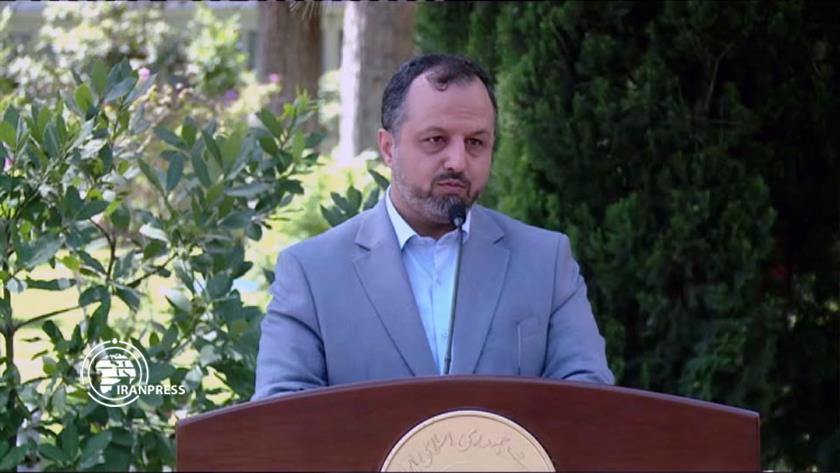 Iranpress: Minister of Economy: Iranian banks are no longer unprofitable