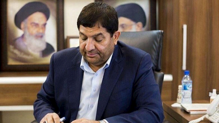 Iranpress: VP felicitates caretaker Pakistani PM on his appointment