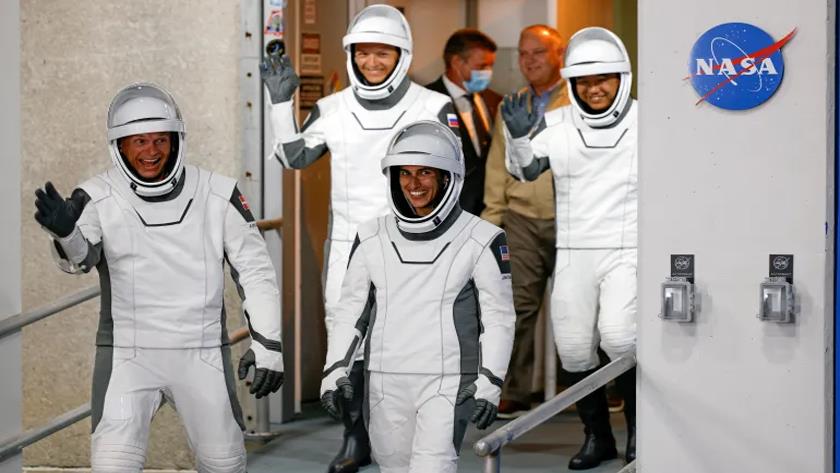 Iranpress: NASA, SpaceX launch sends four astronauts from four countries to ISS