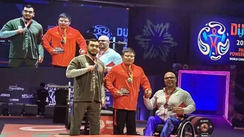 Iranpress: Iranian para powerlifter finishes 3rd at World C