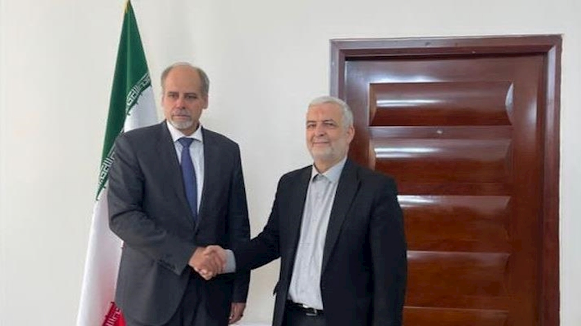 Iranpress: Iran, UN discuss Afghan refugees situation