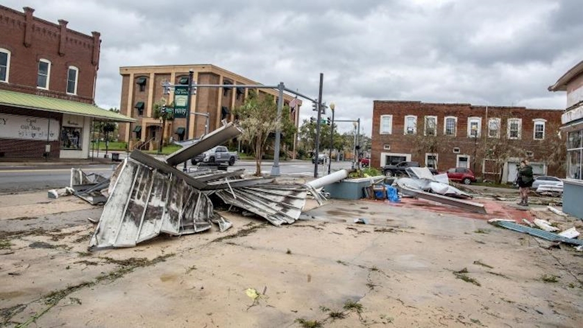 Iranpress: Hurricane Idalia hits US Florida with 125 mph winds, flooding streets