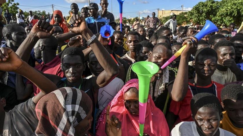 Iranpress: Protests continue for third day in Niger demanding expulsion of French troops
