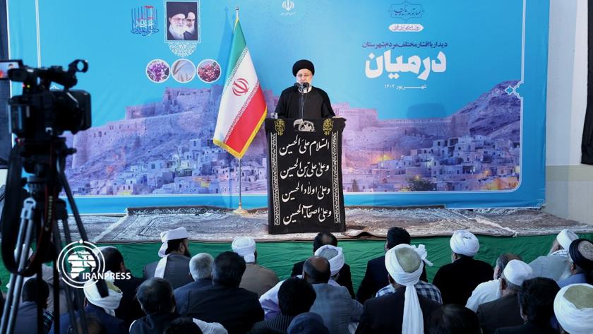 Iranpress: Raisi: Arbaeen; Identity of Muslims in formation of Islamic civilization