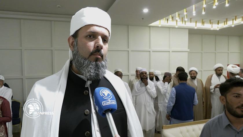 Iranpress: Arbareen teaches love for Holy Prophet and Imam Hussain(AS)