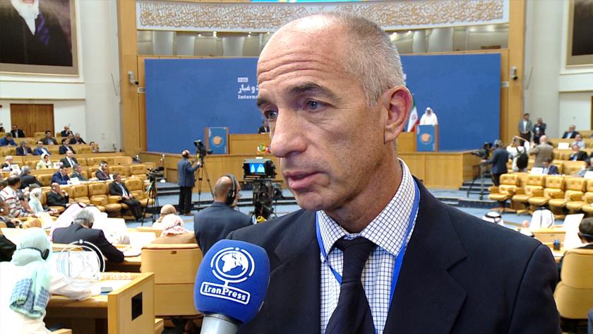 Iranpress: Every single person must try to protect environment: UNDP representative