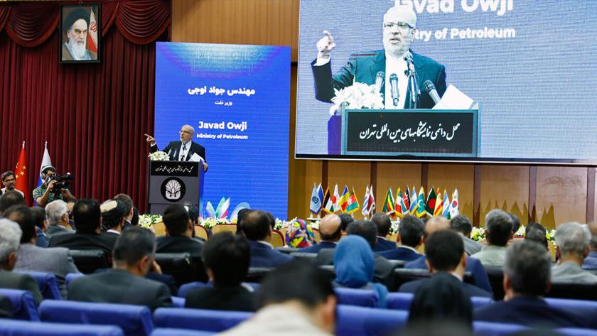 Iranpress: Iran says will not give up its share of Arash gas field
