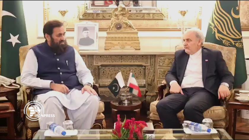 Iranpress: Iran, Pakistan to expand bilateral ties