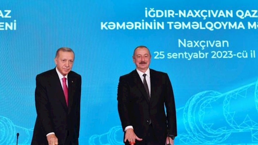 Iranpress: Iran is in favor of railway to Nakhchivan-Iran-Azerbaijan:Erdogan 