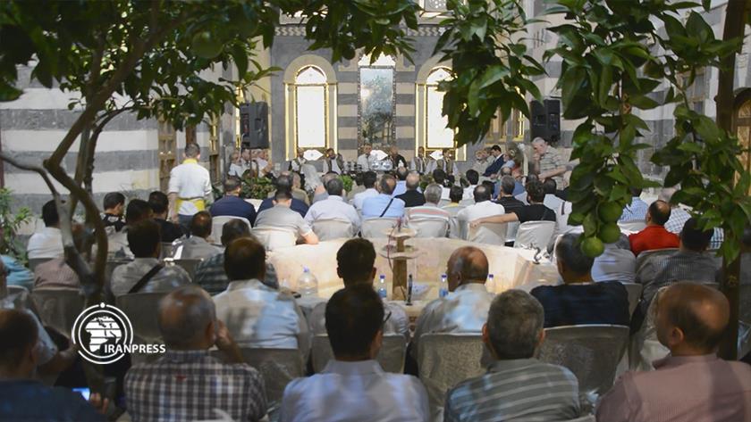 Iranpress: Syrian people celebrate birthday of Islam