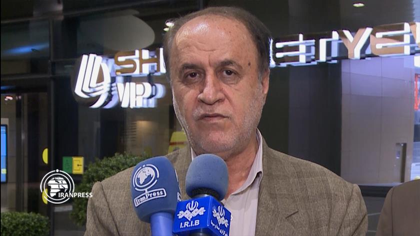 Iranpress:  Iranian parliamentary delegation arrives in Moscow 