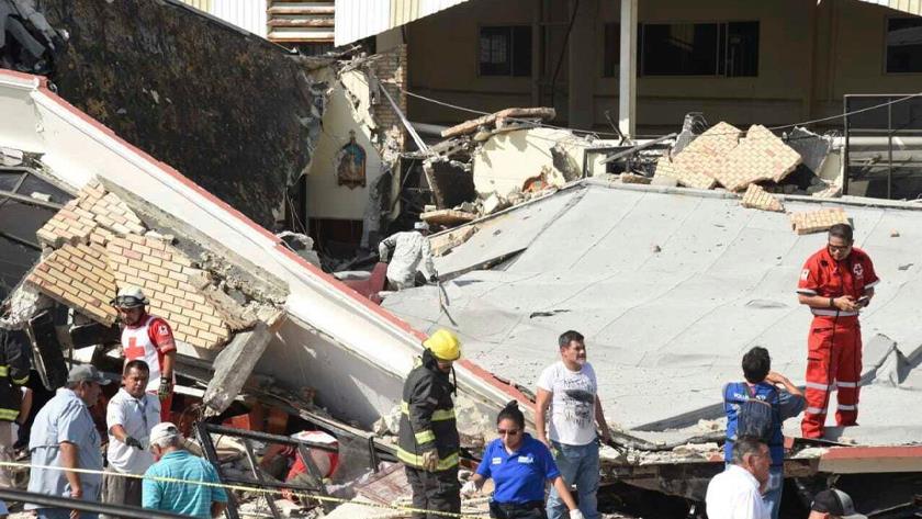 Iranpress: Mexico: At least 7 killed in church roof collapse