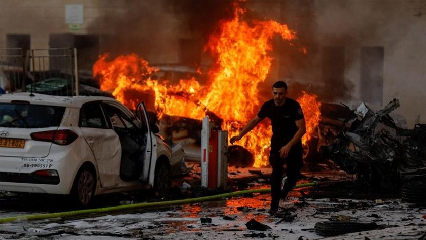 Iranpress: Attack by Hamas should be a wake-up call for Israel: Columnist