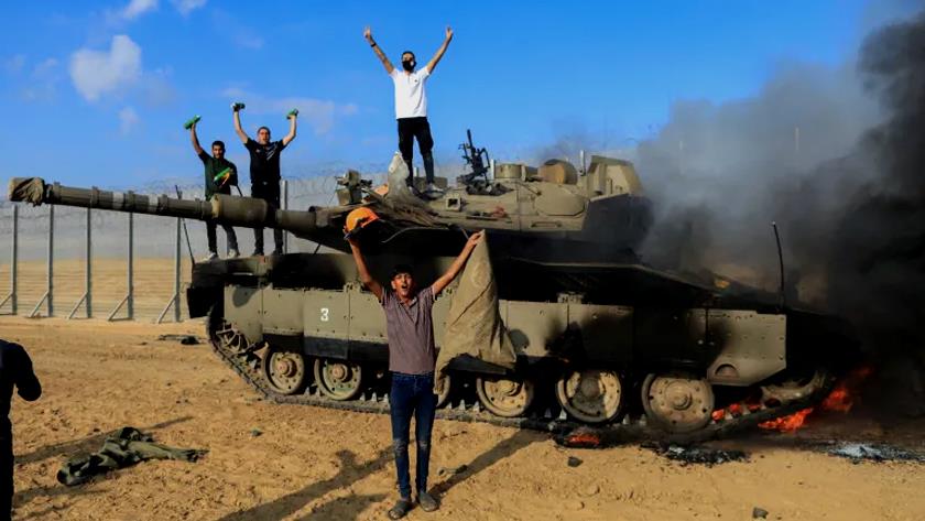 Iranpress: At least 22 killed, over 200 wounded in Hamas rocket attacks