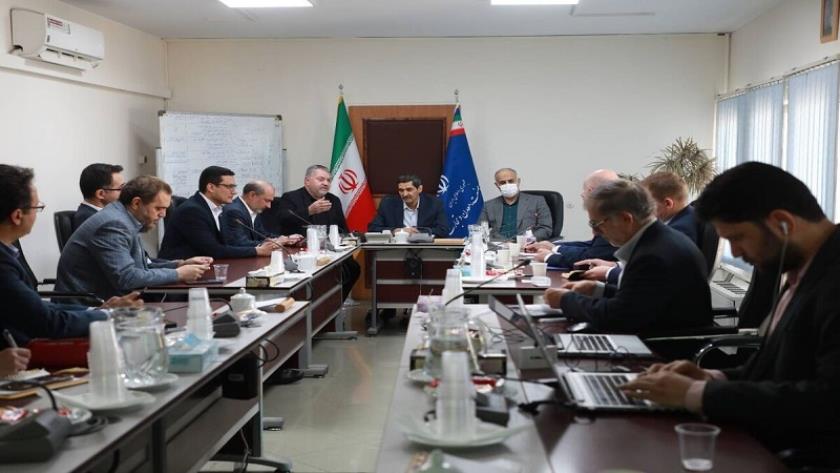 Iranpress: Iran, Russia to boost joint coop. in the Automobile industry