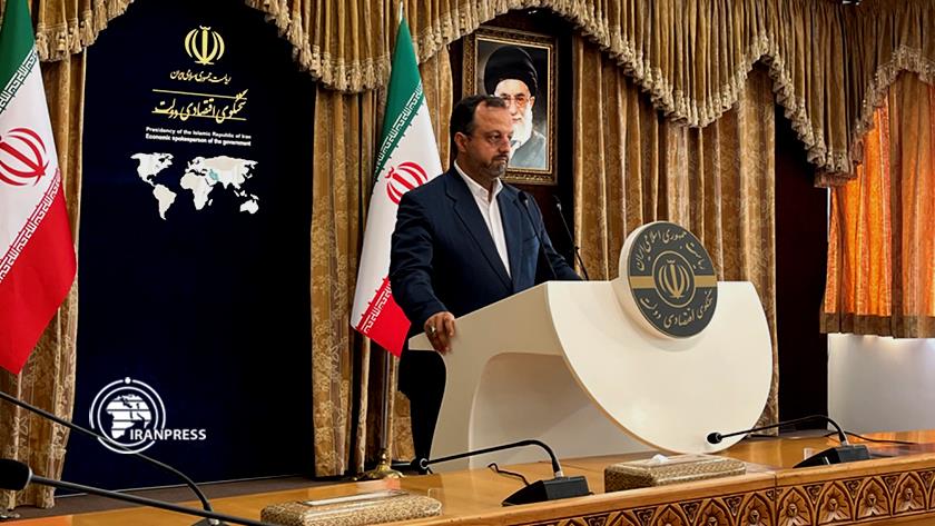 Iranpress: Economy min: Iran’s Central Bank benefits all BRICS capacities