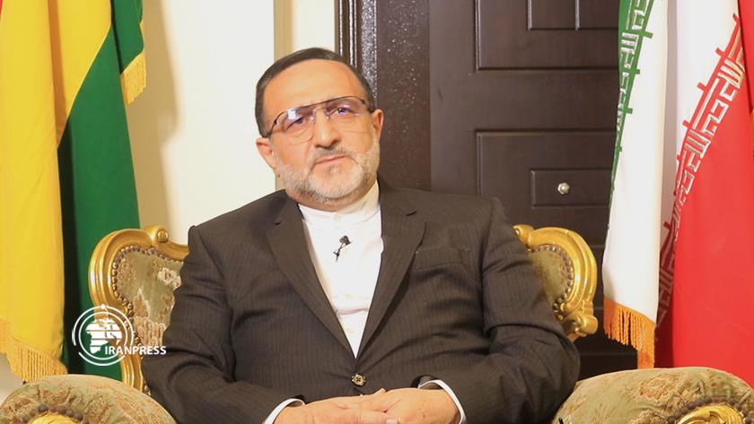 Iranpress: Double standard of West; their media encourage Israeli terrorism