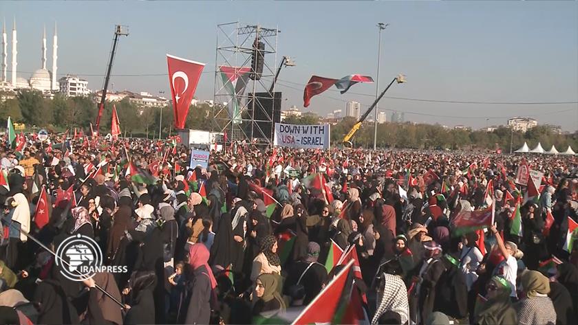 Iranpress: Millions of Turkish people stage demonstrations to voice solidarity with Gazans