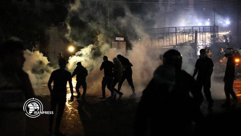 Iranpress: US embassy in Beirut set on fire