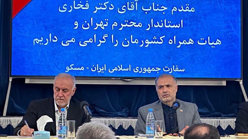 Iranpress: Iranian producers plan to tackle trade barriers