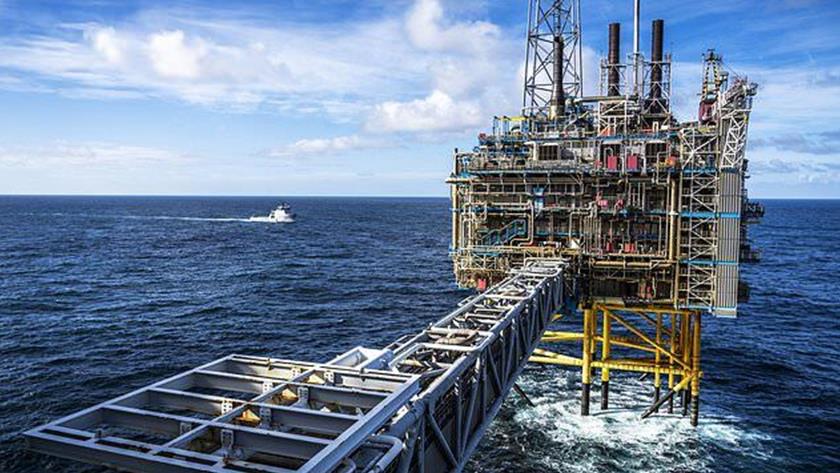Iranpress: World oil, gas, coal demand to peak by 2030: IEA