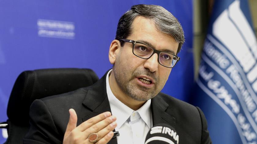 Iranpress: Customs will be equipped with Iran-made X-ray machines