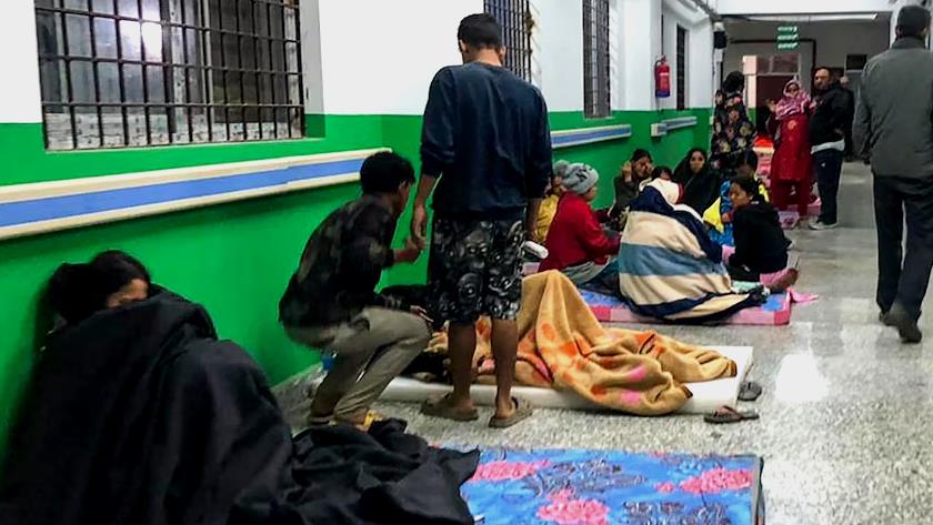 Iranpress: Death toll exceeds 100 in Nepal earthquake